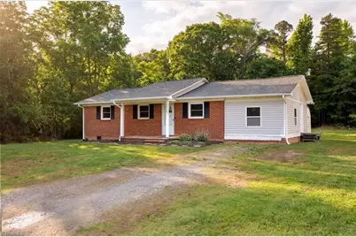 4950 Fairview Court, Trinity, NC 27370 - Photo 2