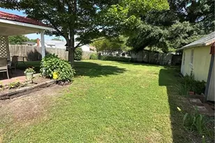153 Green St, Mount Airy, NC 27030 - Photo 34