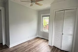 153 Green St, Mount Airy, NC 27030 - Photo 36