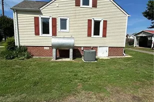 153 Green St, Mount Airy, NC 27030 - Photo 30