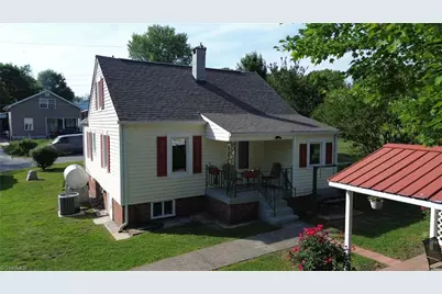153 Green Street, Mount Airy, NC 27030 - Photo 8