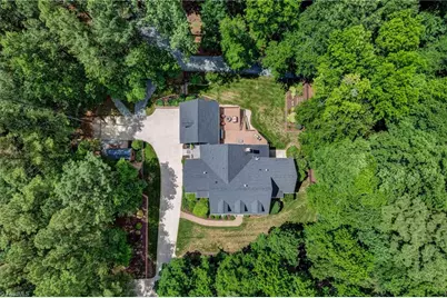 1163 Nc Highway 62 W, High Point, NC 27263 - Photo 4