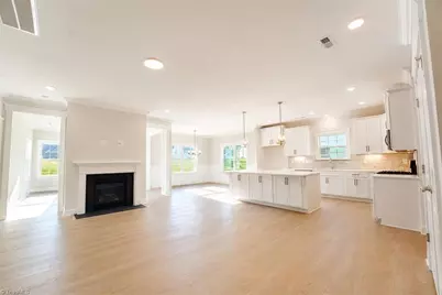 1040 Fairhaven Drive #101, Mebane, NC 27302 - Photo 16
