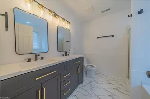 884 Jennifer Ln, High Point, NC 27265 - Photo 24