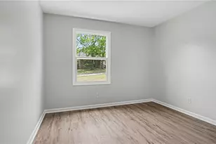 2210 Dulaire Rd, Greensboro, NC 27407 - Photo 24