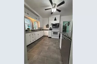 719 Maiden Lane, Mount Airy, NC 27030 - Photo 10