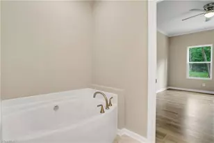 1112 Alamance Church Rd, Greensboro, NC 27406 - Photo 28