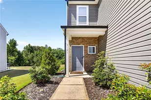 5141 Reedy Creek Farm Cir, Greensboro, NC 27405 - Photo 4