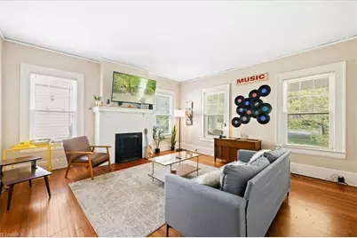 2021 Elizabeth Avenue, Winston-Salem, NC 27103 - Photo 12