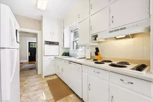 2021 Elizabeth Ave, Winston-Salem, NC 27103 - Photo 24