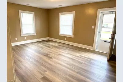 1107 Alden Street, Burlington, NC 27217 - Photo 4