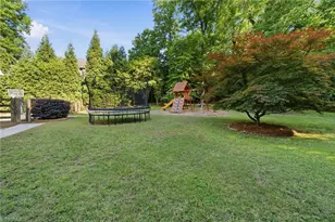 891 Somerset Dr, Winston-Salem, NC 27103 - Photo 46