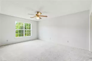 15 Meadowood Glen Way, Greensboro, NC 27409 - Photo 14