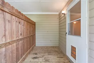 15 Meadowood Glen Way, Greensboro, NC 27409 - Photo 20