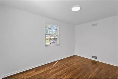 1804 Villa Drive, Greensboro, NC 27403 - Photo 16