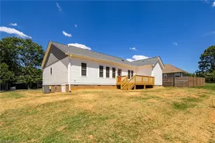 3011 Springhaven Dr, Winston-Salem, NC 27103 - Photo 34