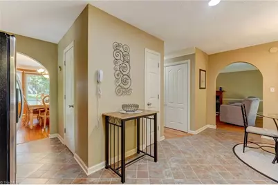 2003 Stratford Place, Reidsville, NC 27320 - Photo 16