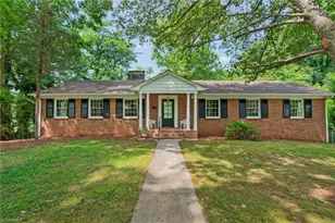 332 Grandview Dr, Winston-Salem, NC 27104 - Photo 2