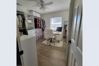 2211 Fawn Street, Greensboro, NC 27403 - Photo 10