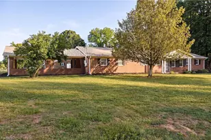 3025 Hickory Tree Rd, Winston-Salem, NC 27127 - Photo 2