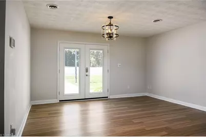 3025 Hickory Tree Road, Winston-Salem, NC 27127 - Photo 16