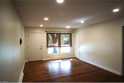 2904 Shamrock Drive, Greensboro, NC 27408 - Photo 8