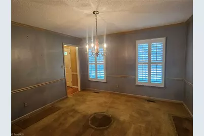 1010 Shamrock Court, High Point, NC 27265 - Photo 18
