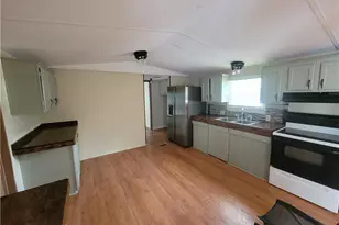 157 College Village Dr, Eden, NC 27288 - Photo 10
