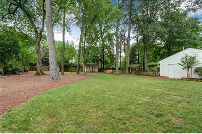 1000 Meade Drive, Greensboro, NC 27410 - Photo 38