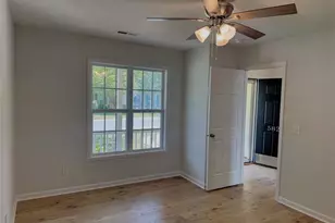 5828 Huckleberry Ct, Winston-Salem, NC 27105 - Photo 6