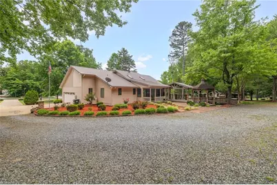 104 Willowbrook Drive, Thomasville, NC 27360 - Photo 36