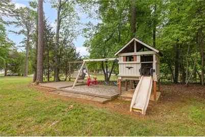 104 Willowbrook Drive, Thomasville, NC 27360 - Photo 40