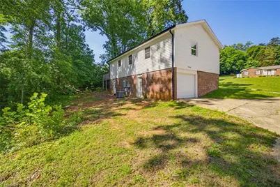 821 Prince Edward Road, Kernersville, NC 27284 - Photo 30