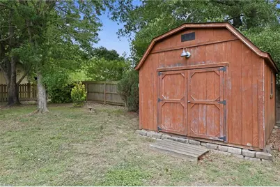 227 Meadow Lark Lane, Thomasville, NC 27360 - Photo 24