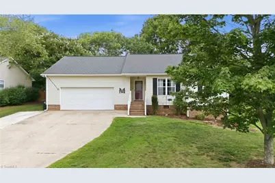 227 Meadow Lark Lane, Thomasville, NC 27360 - Photo 6