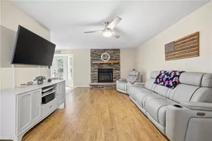 227 Meadow Lark Ln, Thomasville, NC 27360 - Photo 10
