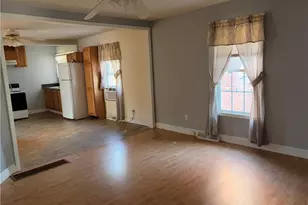 309 Wentworth St, Reidsville, NC 27320 - Photo 8