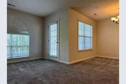 4306 Timberbrooke Drive #2C, Greensboro, NC 27409 - Photo 32