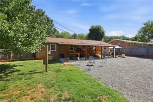 433 Belvue Dr, Mount Airy, NC 27030 - Photo 36