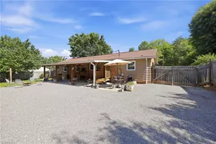 433 Belvue Dr, Mount Airy, NC 27030 - Photo 30
