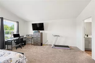 405 Gulliver Ct, Greensboro, NC 27405 - Photo 14