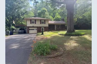 2050 Independence Road, Winston-Salem, NC 27106 - Photo 2