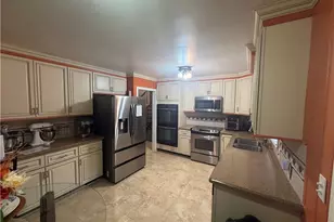2050 Independence Rd, Winston-Salem, NC 27106 - Photo 8