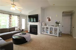 214 Troonsway Rd, Winston-Salem, NC 27127 - Photo 4