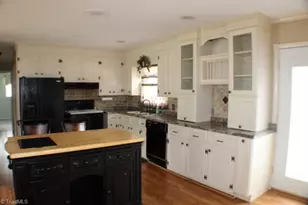 259 Chatham Rd, Mount Airy, NC 27030 - Photo 10