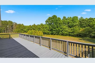 2070 Grooms Road, Reidsville, NC 27320 - Photo 26
