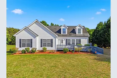 2070 Grooms Road, Reidsville, NC 27320 - Photo 2
