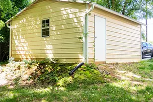 518 Washburn Ave, Eden, NC 27288 - Photo 30