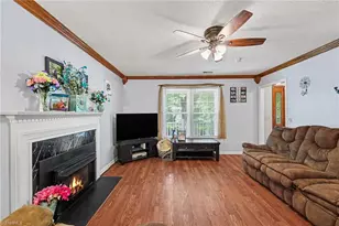 153 Winfield Dr, King, NC 27021 - Photo 8