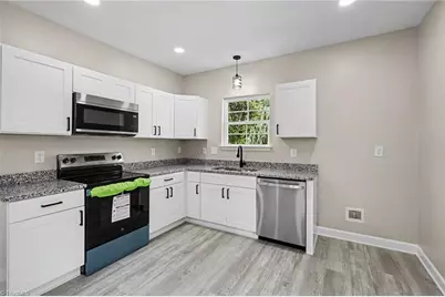1436 Delaware Avenue, Eden, NC 27288 - Photo 8